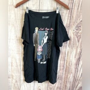 SPY FAMILY x Graphic T-Shirt LARGE